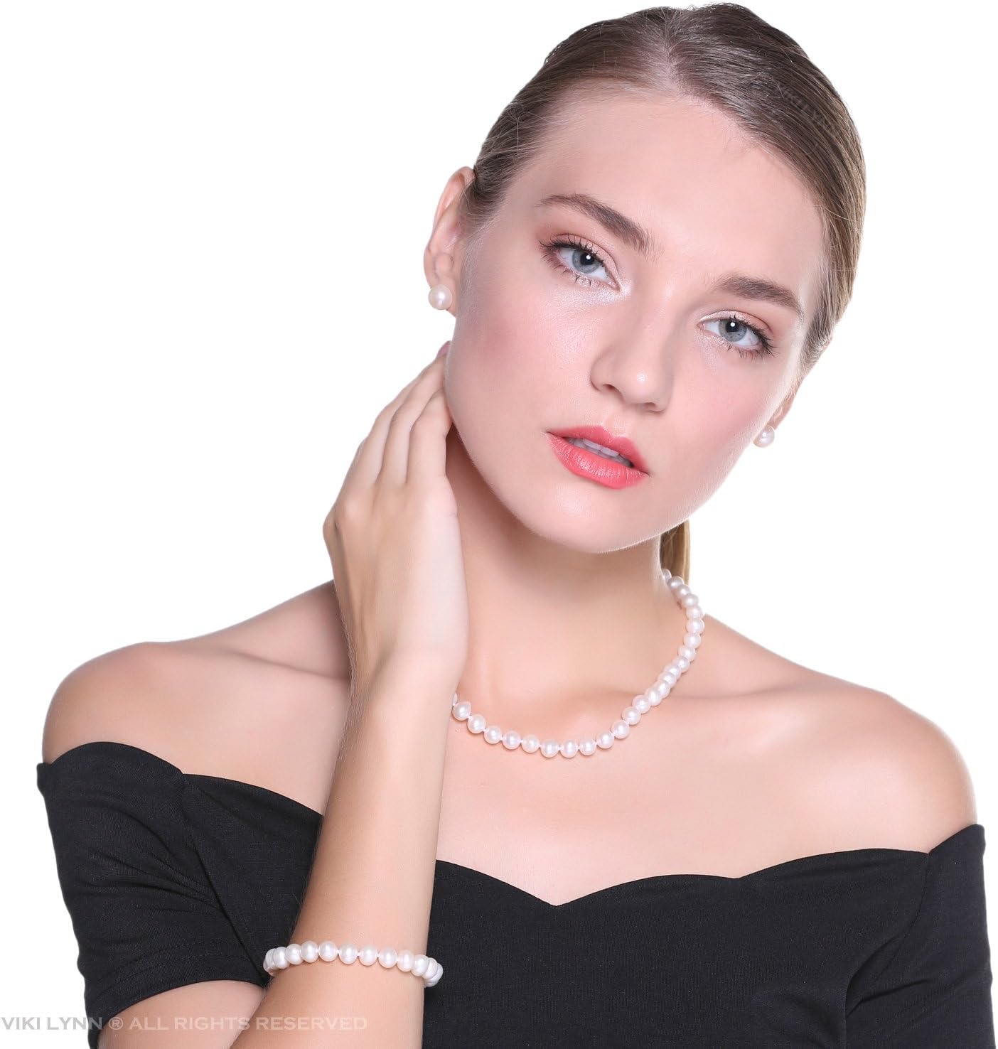 Pearl Necklace, Bracelet, and Earrings Set